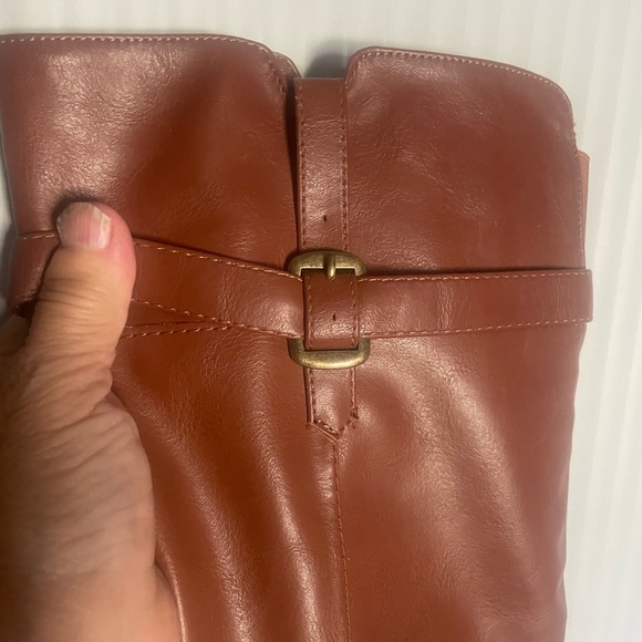 Brown Leather Women's Boots - Picture 5 of 7